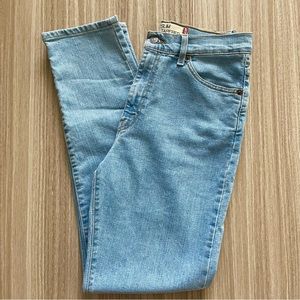 Vintage 90’s Levi 512’s Slim Tapered Jeans